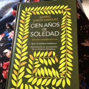 𝑳𝒊𝒃𝒓𝒐 𝑪𝒊𝒆𝒏 𝑨𝒏̃𝒐𝒔 𝒅𝒆 𝑺𝒐𝒍𝒆𝒅𝒂𝒅 𝑮𝒂𝒃𝒓𝒊𝒆𝒍 𝑮𝒂𝒓𝒄𝒊𝒂 𝑴𝒂𝒓𝒒𝒖𝒆𝒛 𝑻𝒂𝒑𝒂 𝑫𝒖𝒓𝒂 𝑶𝒓𝒊𝒈𝒊𝒏𝒂𝒍